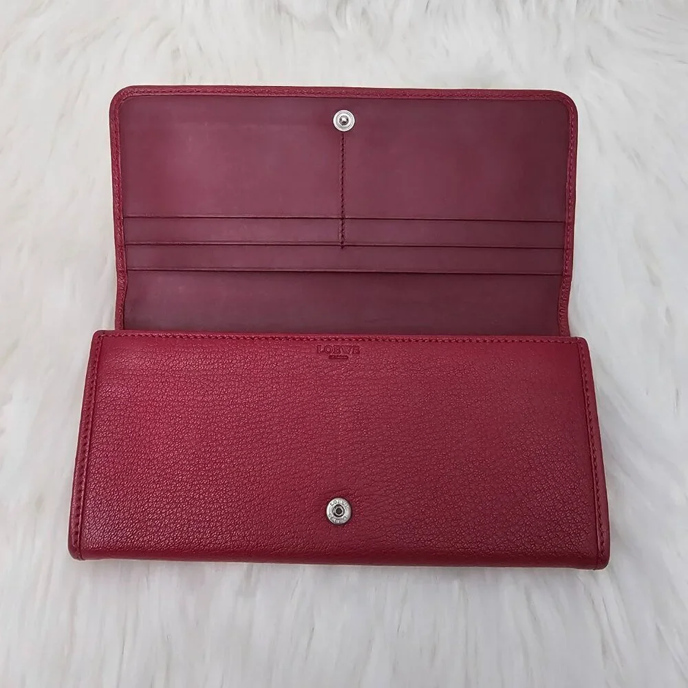 Loewe Pebble Leather Flap Snap Long Red Berry Bi-fold Clutch Continental Wallet